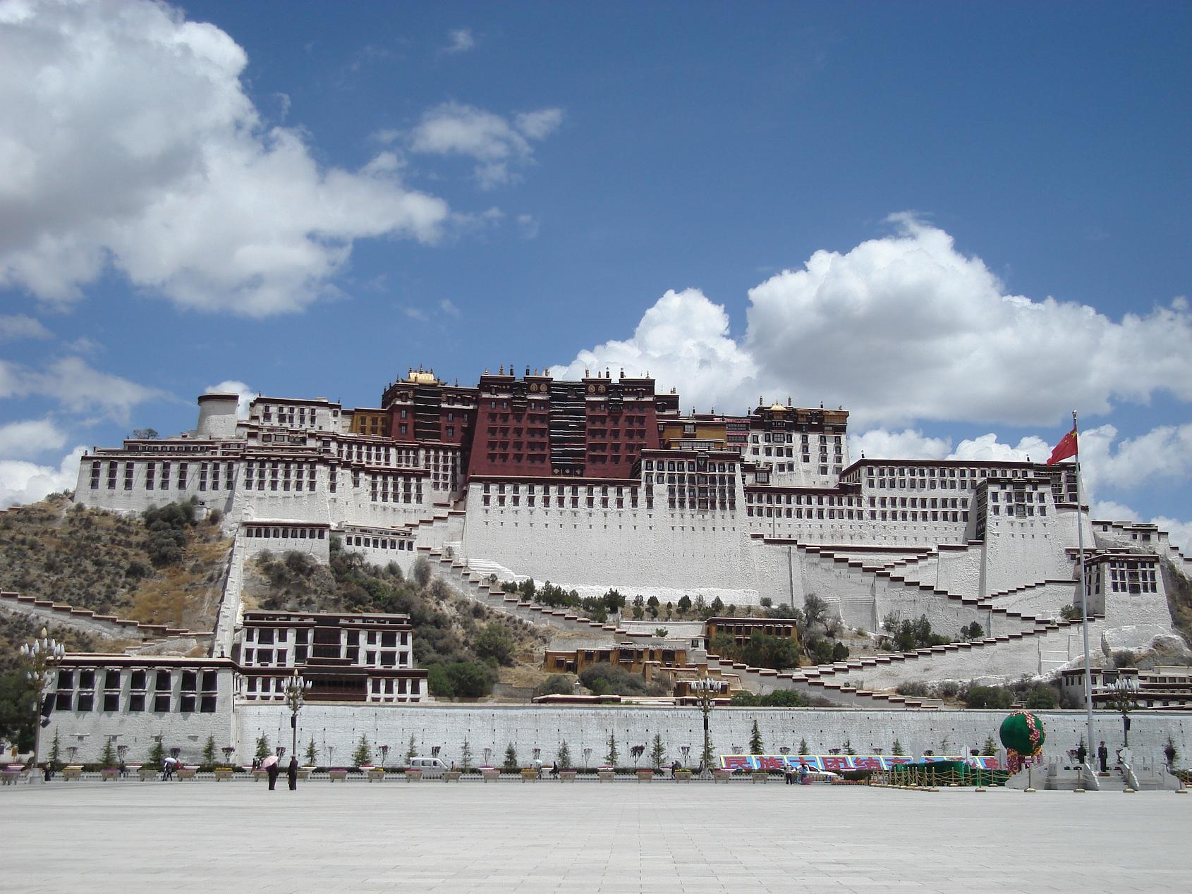 布达拉宫0.JPG 布达拉宫0.JPG